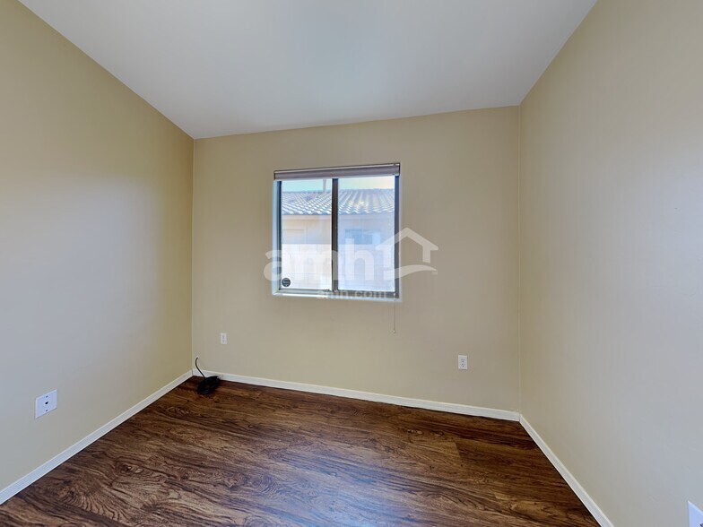 Building Photo - 6688 W Brightwater Way