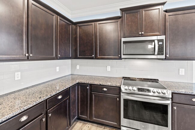 Building Photo - 5214 Whirlaway Ln