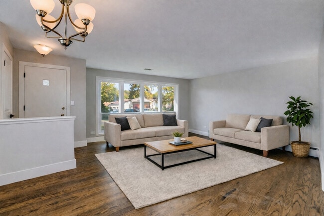 Building Photo - 4856 Wick Dr