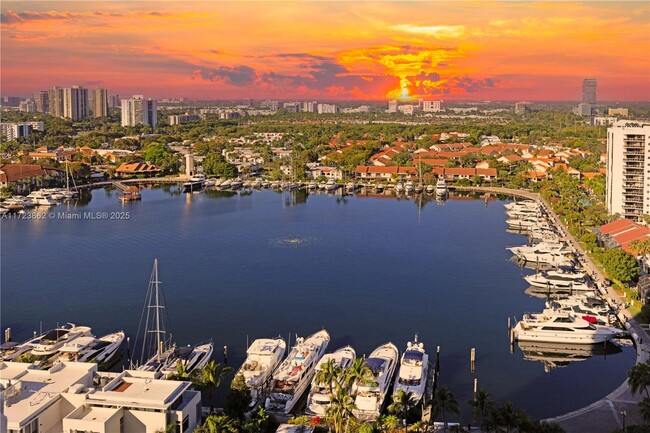 Building Photo - 21055 Yacht Club Dr