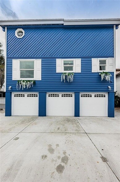 Building Photo - 8432 W Gulf Blvd