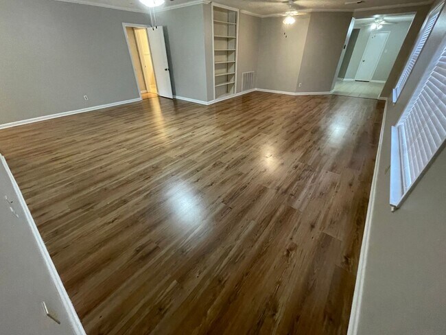 Building Photo - 7815 Caspian Bay Dr