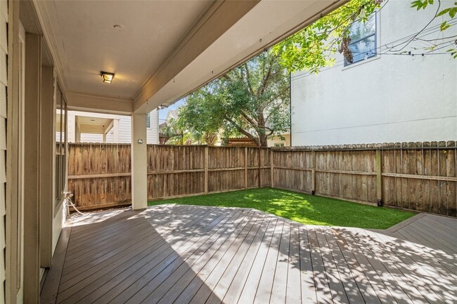 Building Photo - 5337 Nolda St