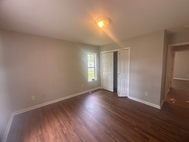 Building Photo - 3 Bed 2 Bath Brick Home in Northchase