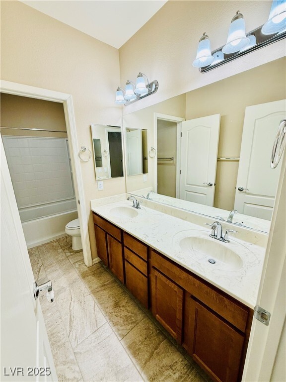 Building Photo - 4317 La Romita St