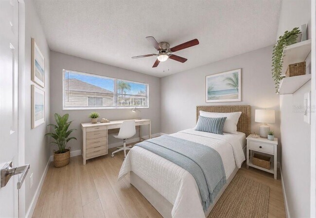 Building Photo - 1729 Bikini Ct
