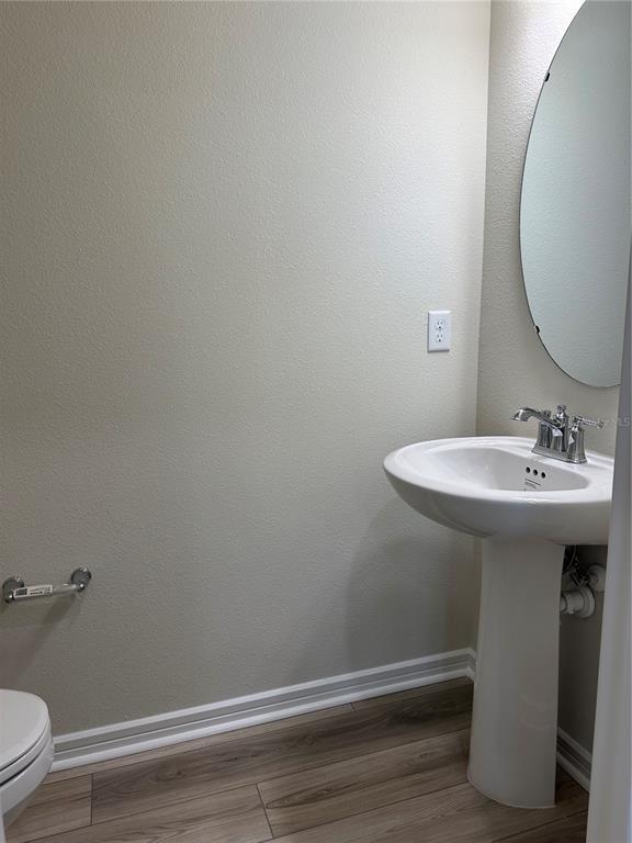 Building Photo - 2555 Winsome Wy