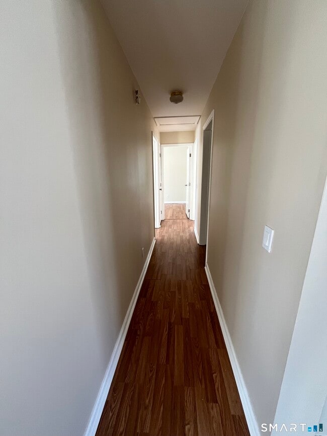 Building Photo - 27 Thomas St