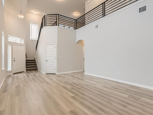 Building Photo - 11200 El Capitan Dr