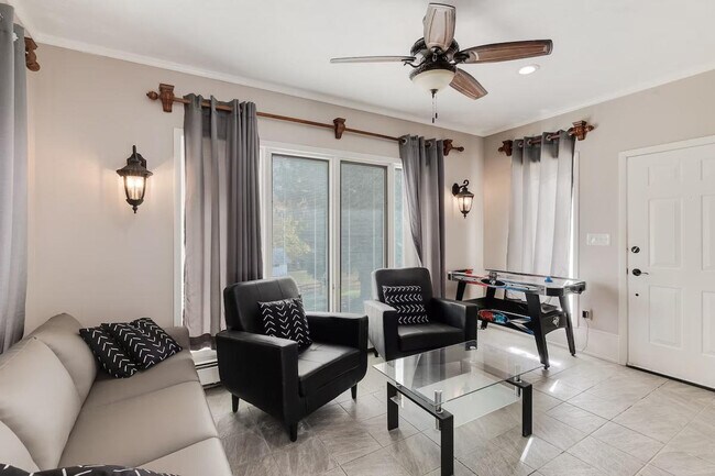 Building Photo - 58 Montebello Rd