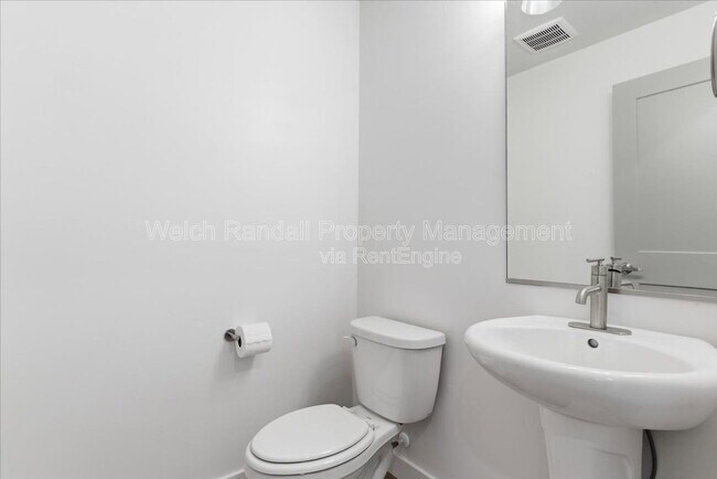 Building Photo - 3672 S 4525 W