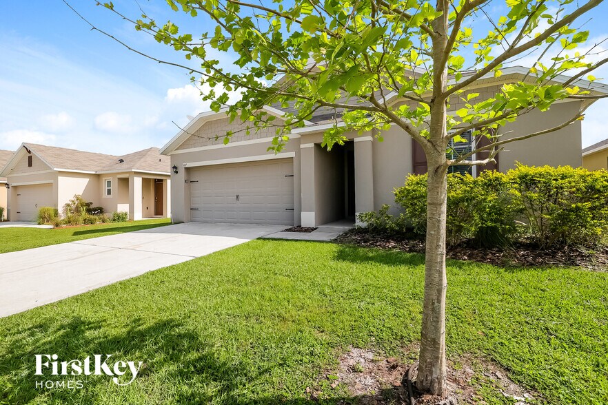 Building Photo - 107 Fall Glo Rd