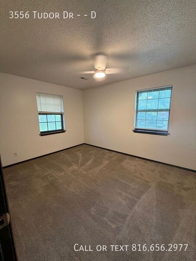 Building Photo - 3556 Tudor Dr