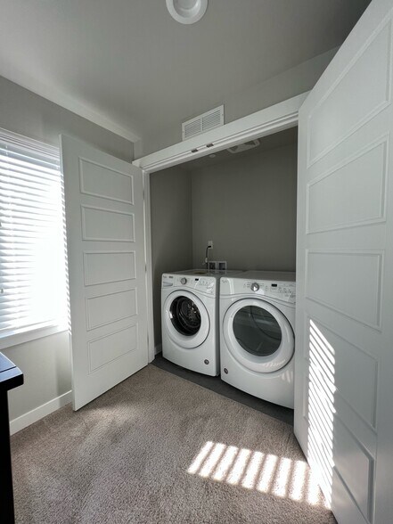 Building Photo - 14913 48th Ave W
