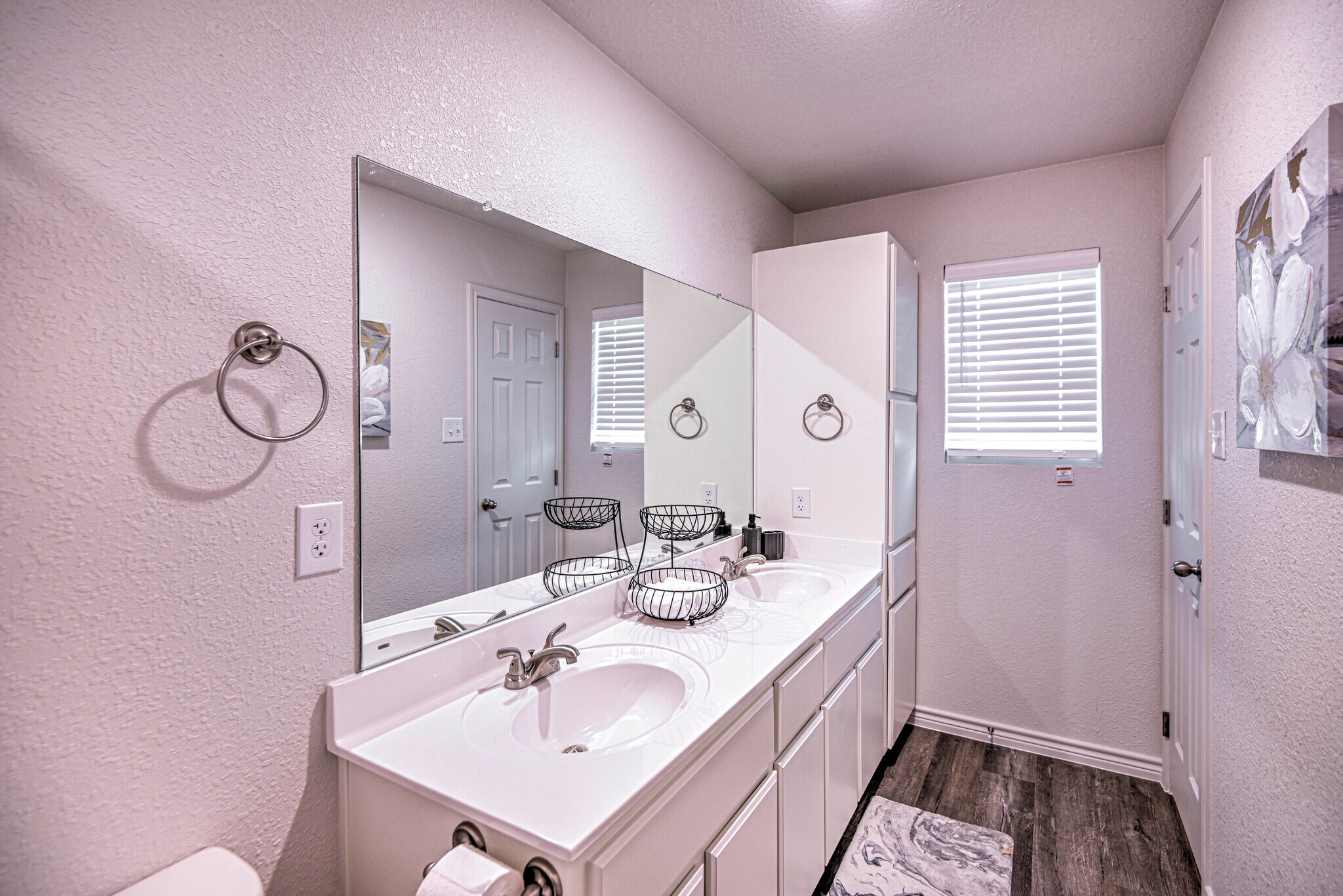 Building Photo - 5812 McGregor Loop