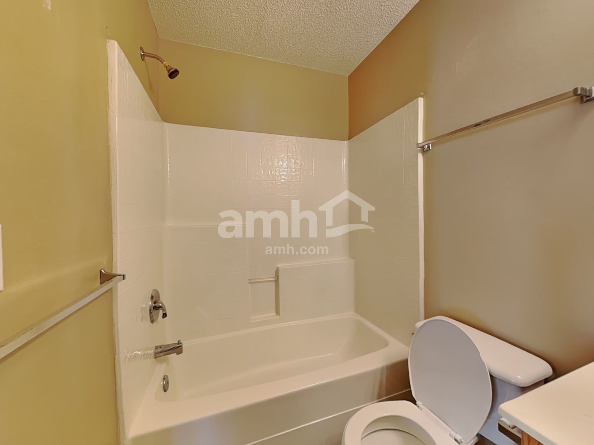 Building Photo - 2208 Tucca Way