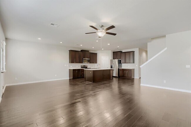 Building Photo - 173 Flexus Ln
