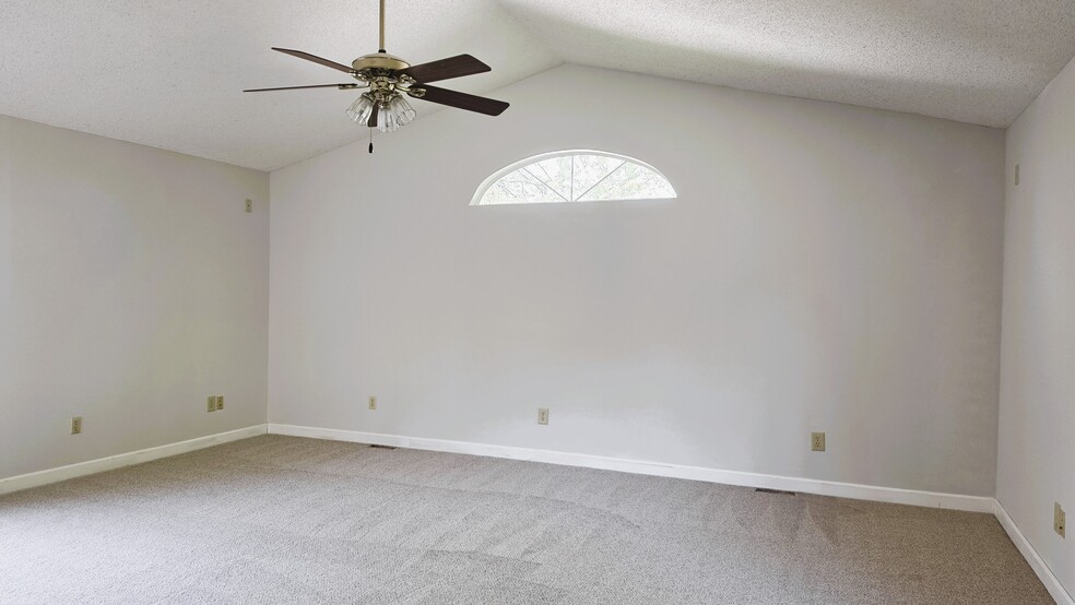 Building Photo - 3013 Barrybrook Ct