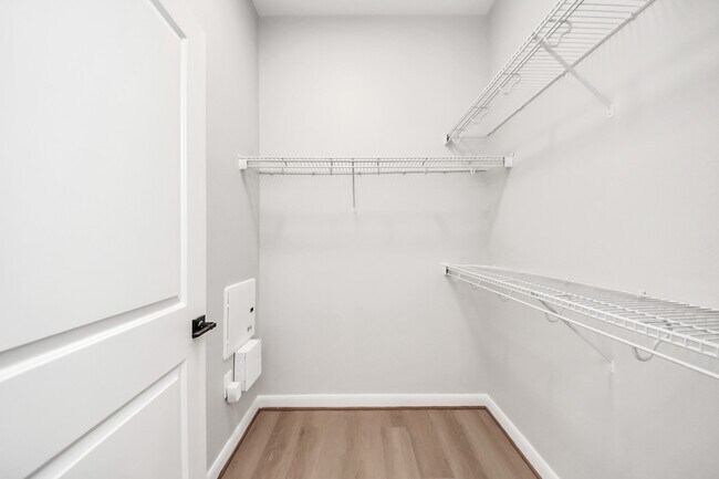 Building Photo - 6363 San Felipe St