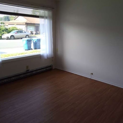 living room with new flooring - 349 N Kelsey St