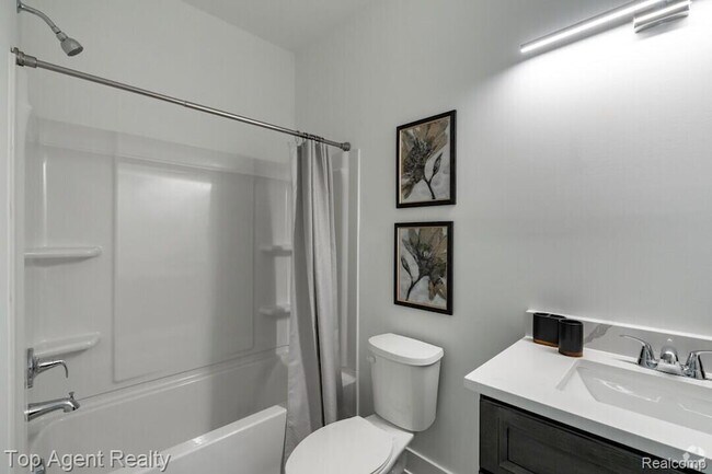 Building Photo - 31829 Gabby Ct