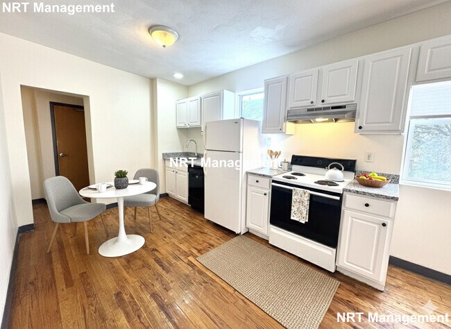 Building Photo - 840 Huntington Ave