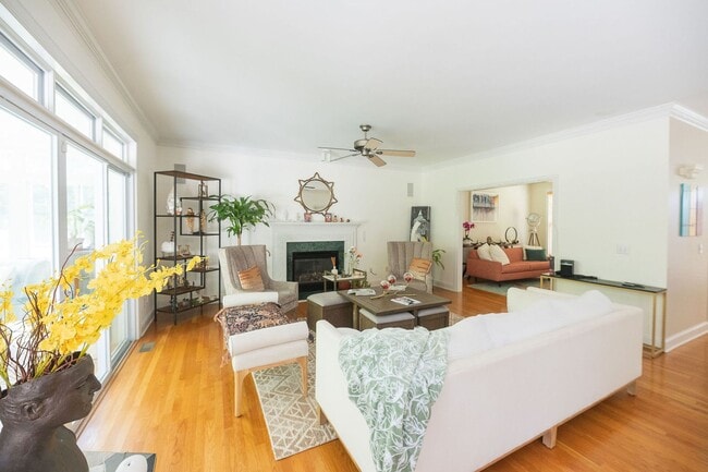 Building Photo - Spacious & Striking 3-story brick Executive 4 bedroom 4.5 bathroom home in Oak Ridge NC + Lawn ca...