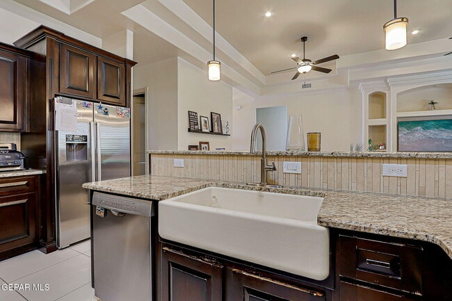 Building Photo - 13452 Emerald Falls Dr