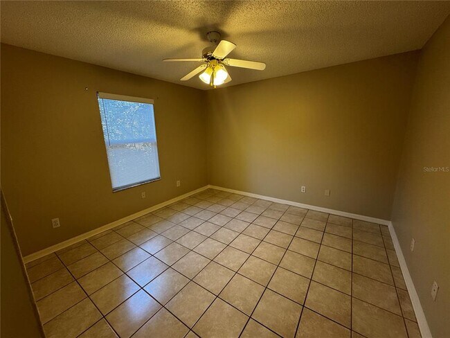 Building Photo - 101 Costa Mesa Dr