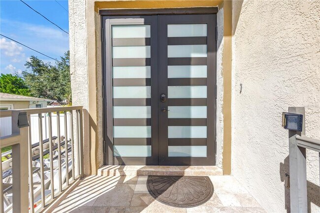 Building Photo - 8702 Blind Pass Rd