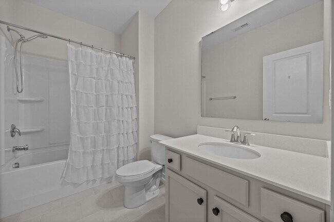 Building Photo - 217 Walker Grv Ln