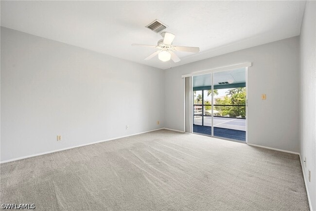 Building Photo - 1376 Chesapeake Ave