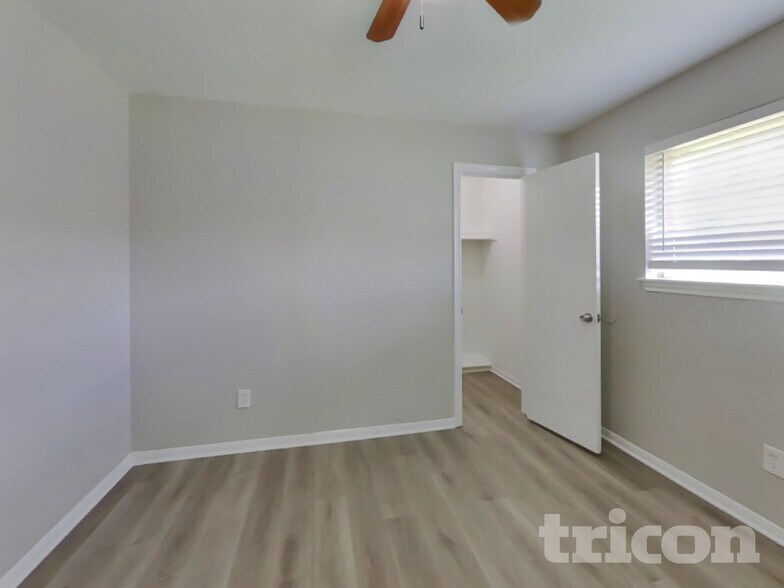 Building Photo - 7506 Lemon Tree Cir