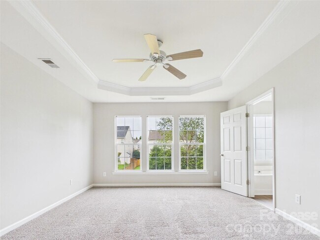 Building Photo - 2204 Arbor Vista Dr