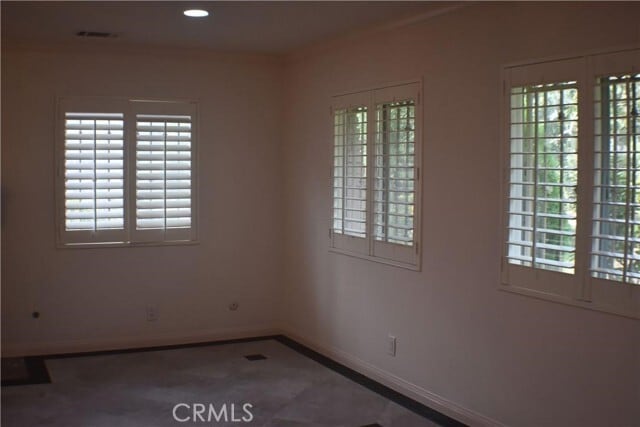 Building Photo - 431 La Terraza St