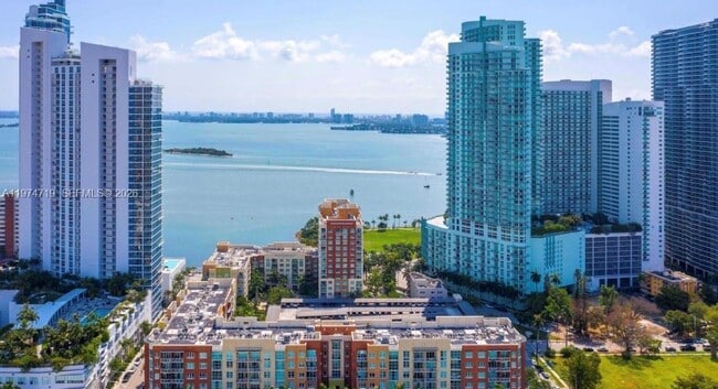 Building Photo - 2001 S Biscayne Blvd