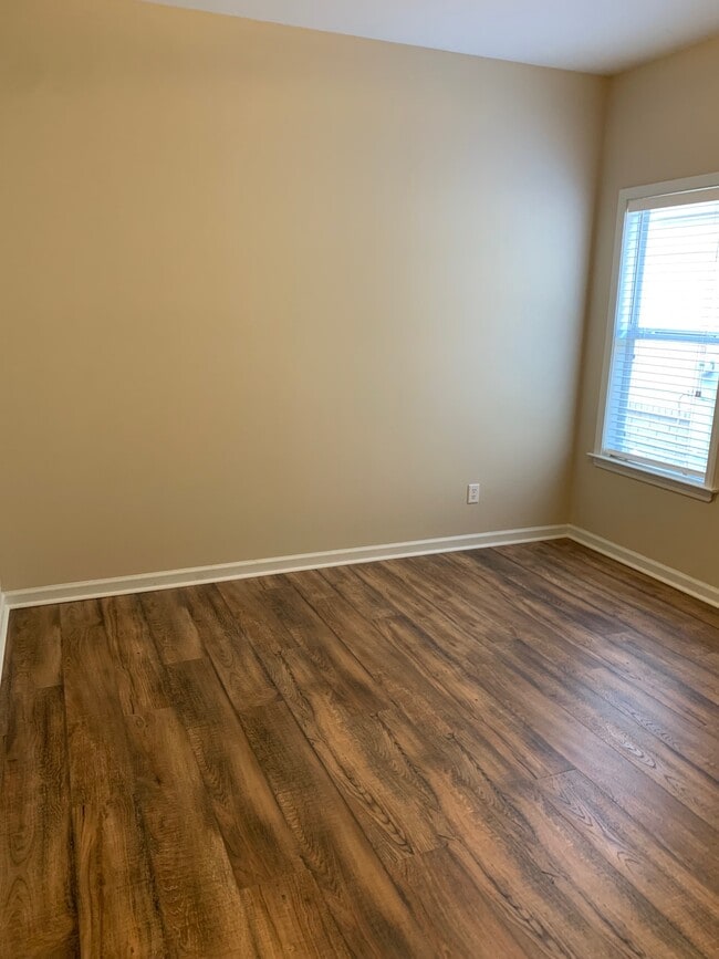 Building Photo - 1161 Misty Isle Dr