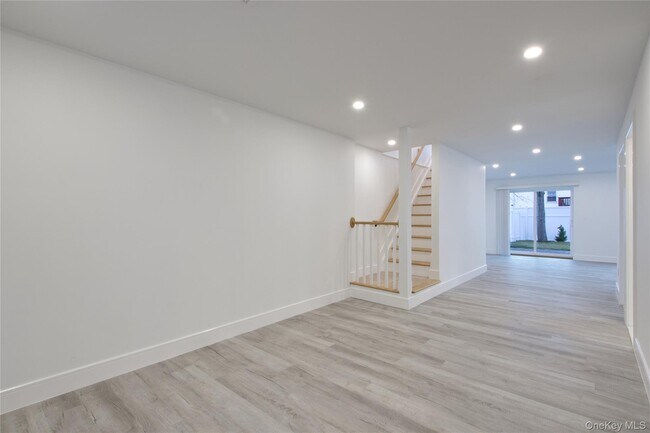 Building Photo - 56 Kirkwood Rd