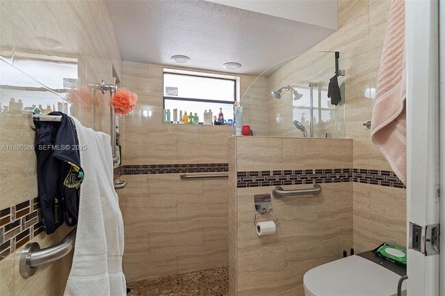 Building Photo - 2330 Dover