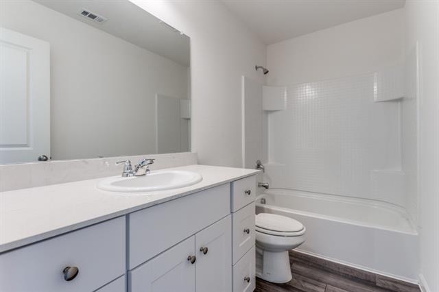 Building Photo - 616 Colgate Cir