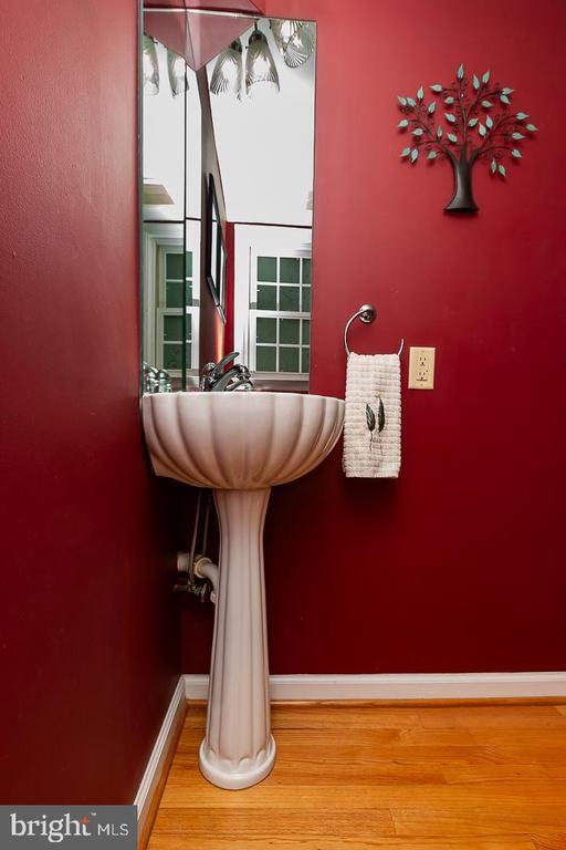 Building Photo - 107 Haldeman St