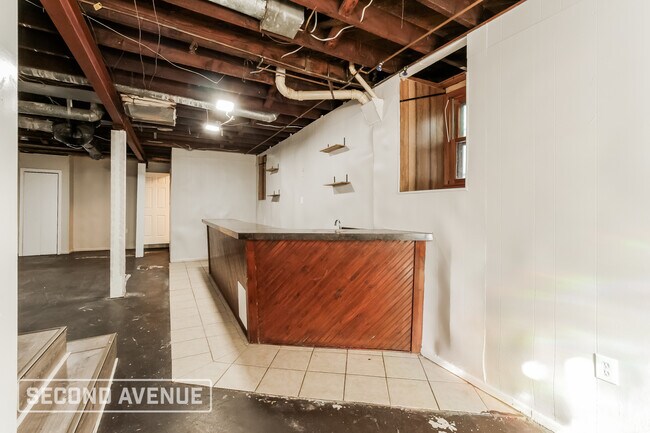 Building Photo - 2825 Askew Ave