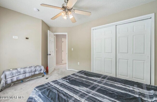 Building Photo - 146 Hamlet Ct