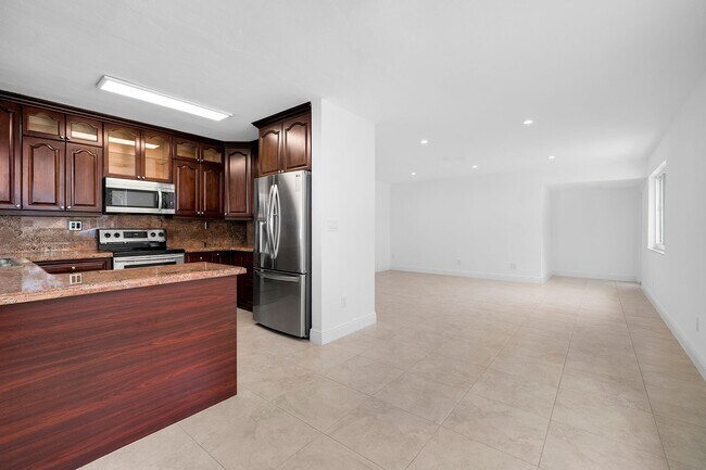 Building Photo - 7575 SW 134th St