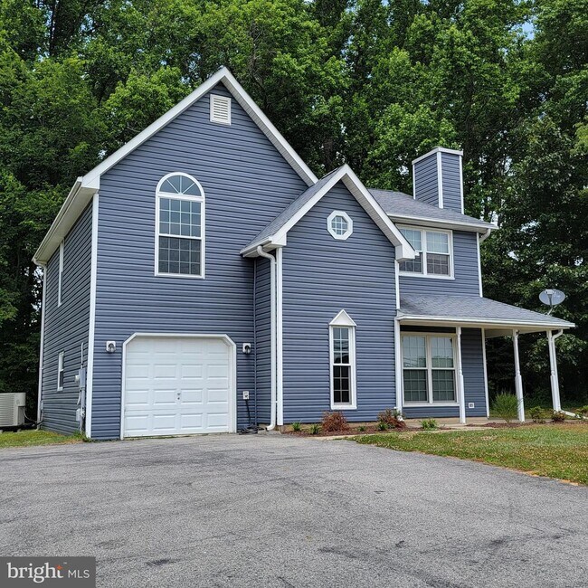 Building Photo - 6870 Briscoe Turn Rd