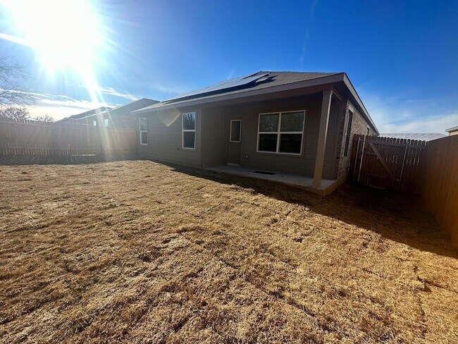 Building Photo - 365 Sonterra Dr