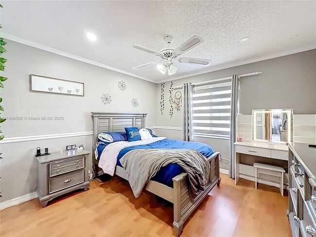 Building Photo - 8060 NW 51st Ct