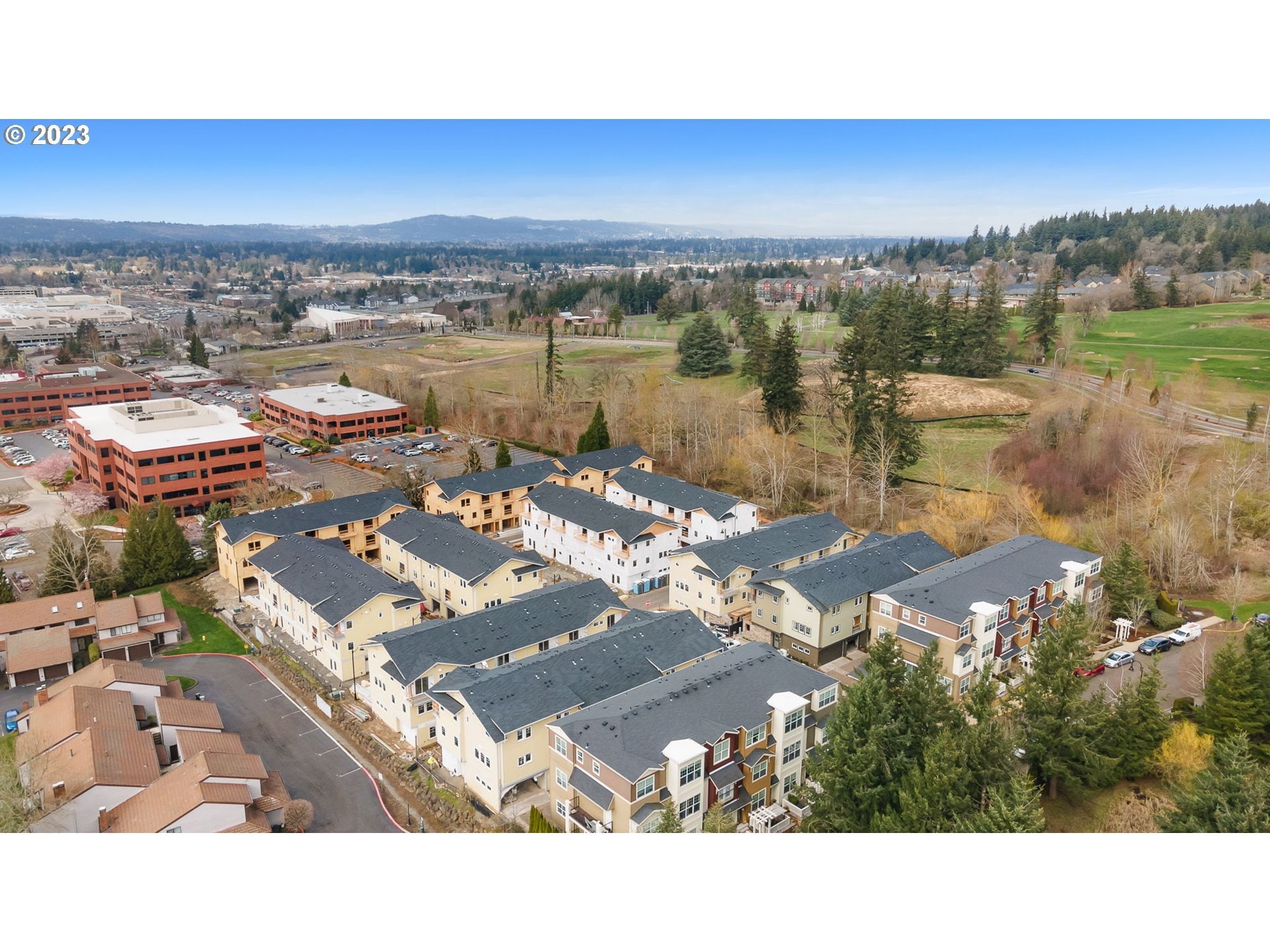 Building Photo - 12035 SE High Creek Rd