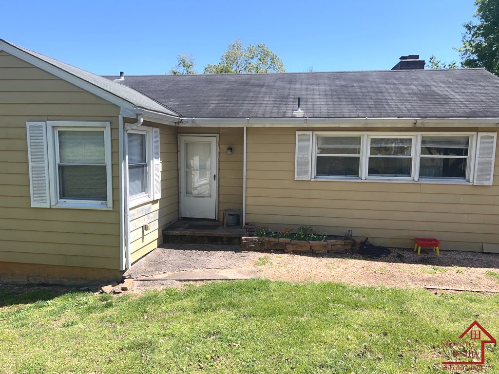 Building Photo - 3820 Buffat Mill Rd