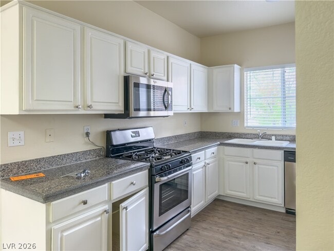 Building Photo - 5250 S Rainbow Blvd